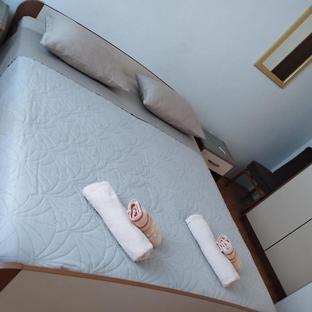 Guest House Gracijana ماكارسكا المظهر الخارجي الصورة