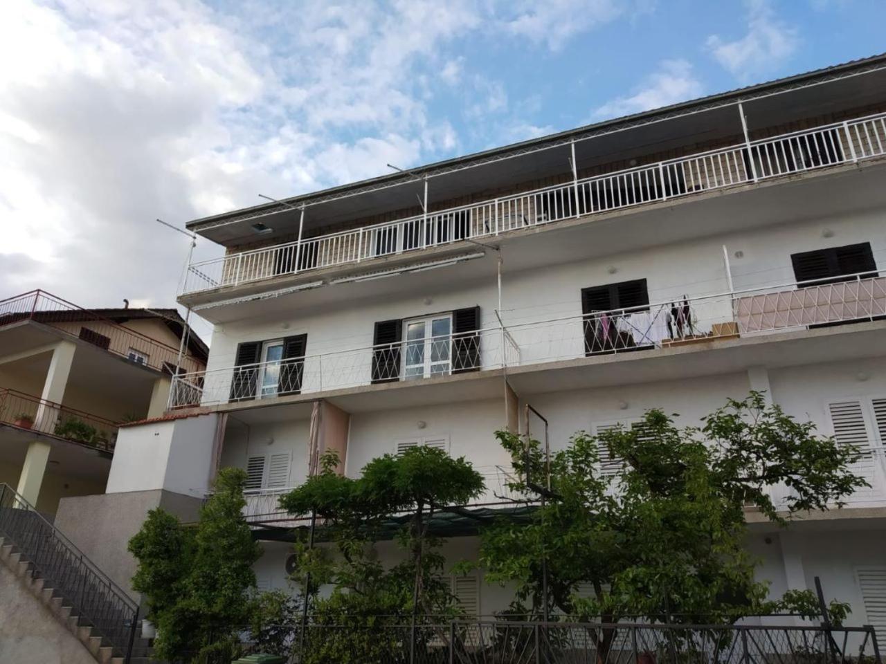 Guest House Gracijana ماكارسكا المظهر الخارجي الصورة