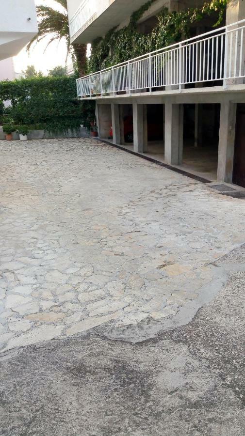 Guest House Gracijana ماكارسكا المظهر الخارجي الصورة